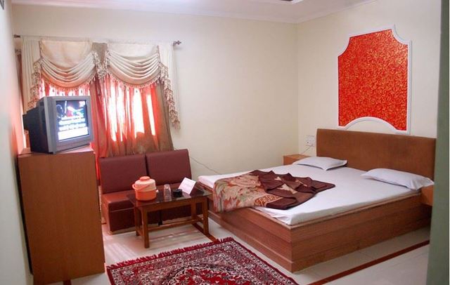 Hotel Amrapali